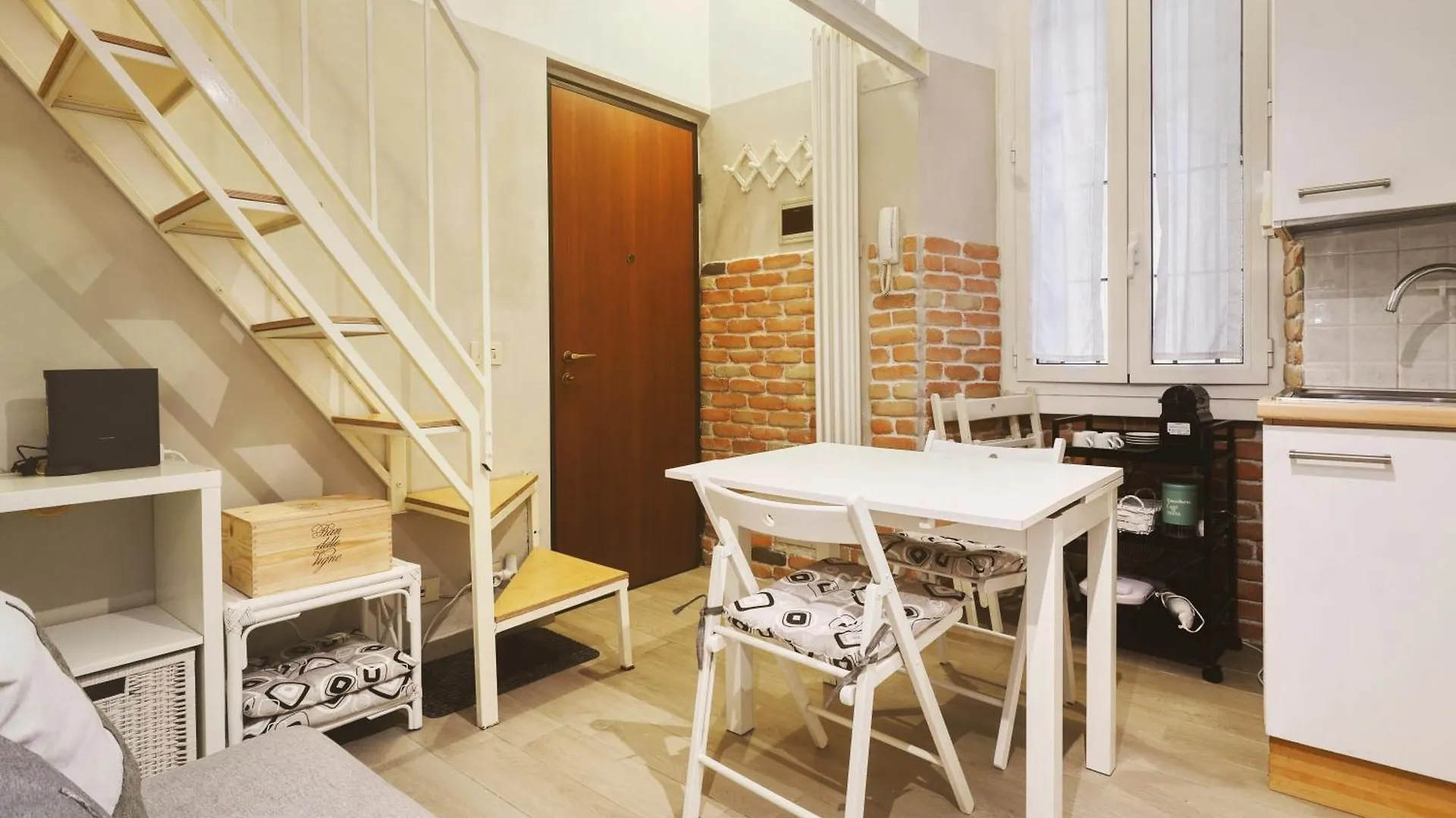 Via Watt Apartment Milan